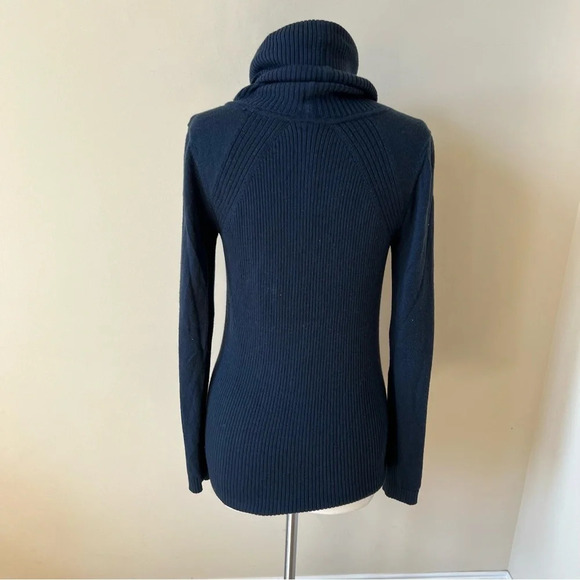 Lululemon Lululemon Sweat And Savasana turtleneck Sweater 17964 - Picture 10 of 13
